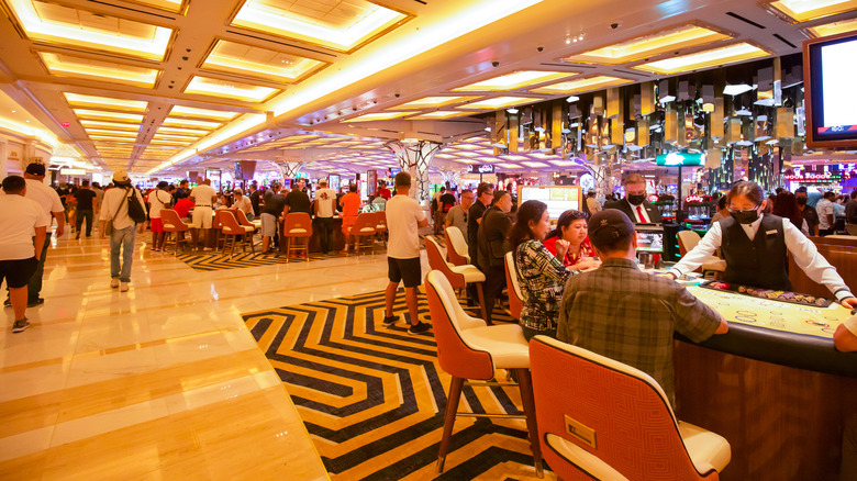 What It Feels Like to Walk Into Casinos in Different Parts of the World